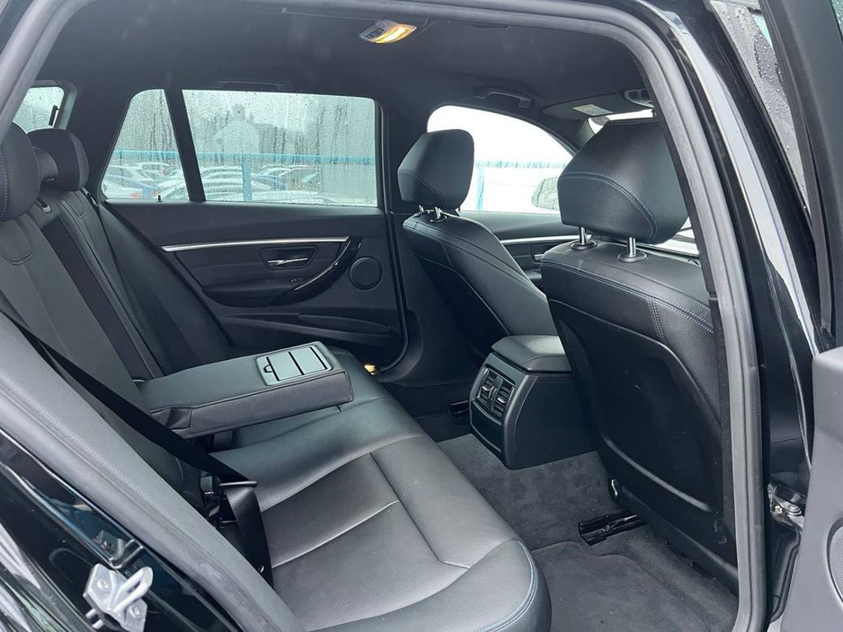 2019 BMW 3 Series 320d M-SPORT COMPETITION TOURING // NEW 20" M3 COMP ALLOYS // ADAPTIVE CRUISE CONTROL // LEATHER POWERED & HEATED SEATS €26,750