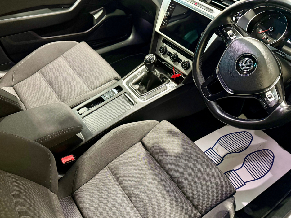 2019 Volkswagen Passat CL 2.0 TDI MANUAL 6SPEED FWD 150HP 4DR