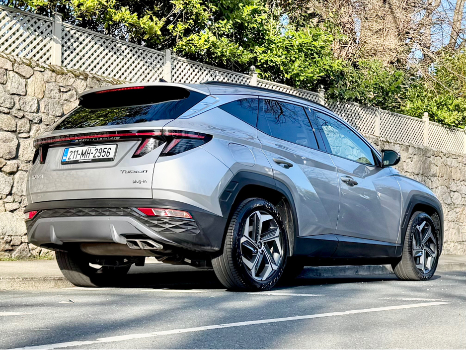 2021 Hyundai Tucson - image 5