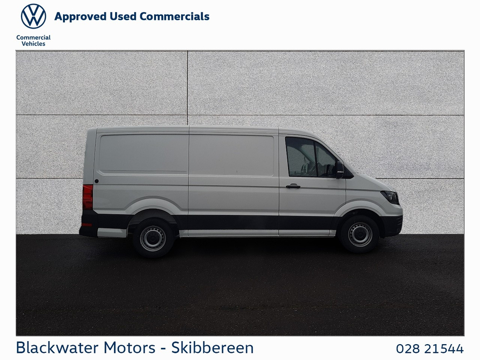 2025 Volkswagen Crafter - image 11