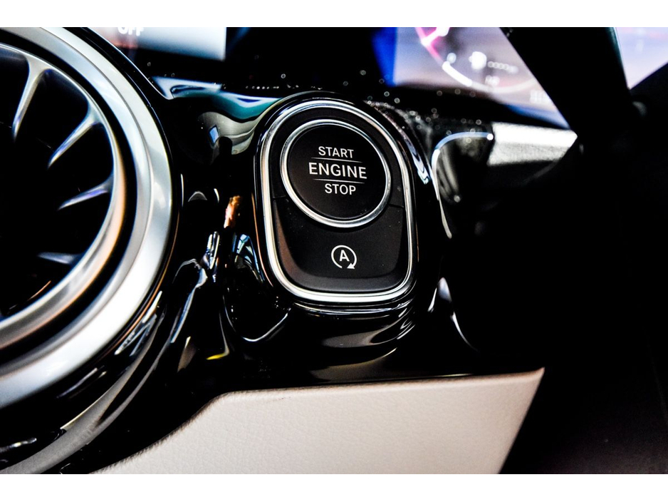 2026 Mercedes-Benz GLA Class 180d Progressive Night Pack Auto €58,950