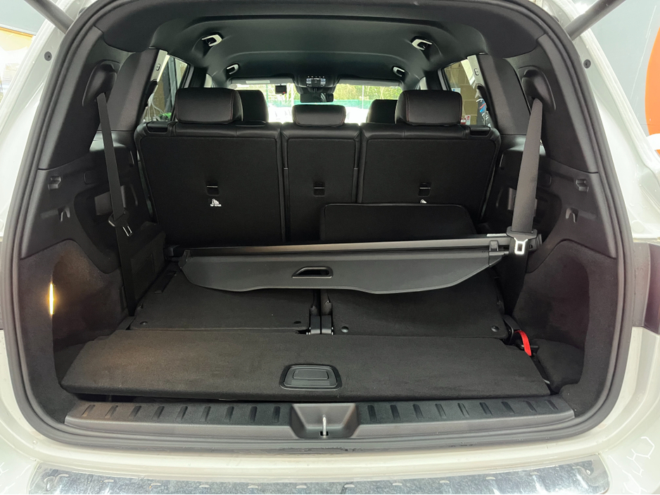 2023 Mercedes-Benz EQB - image 7