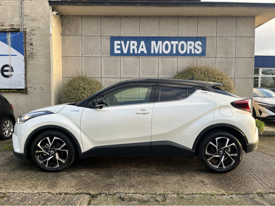 2020 Toyota C-HR SOL AUTOMATIC HYBRID 1.8 PETROL //ADAPTIVE CRUISE CONTROL//KEYLESS ENTRY//REVERSE CAMERA//HEATED SEATS// €22,950
