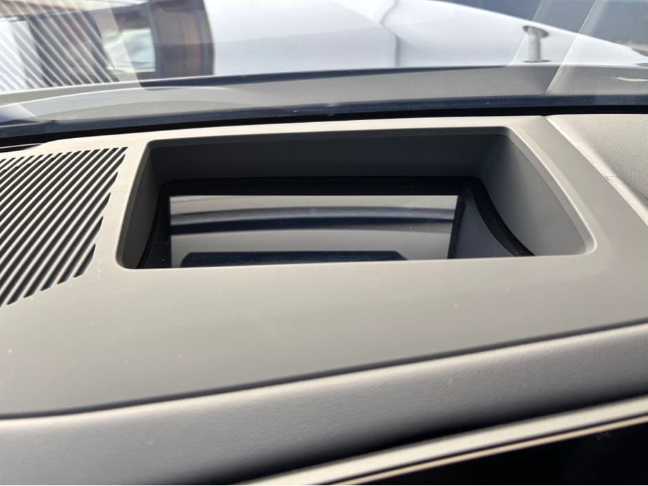 2025 BMW M5 M5 4.4 V8 727 BHP PLUG-IN HYBRID €127,900