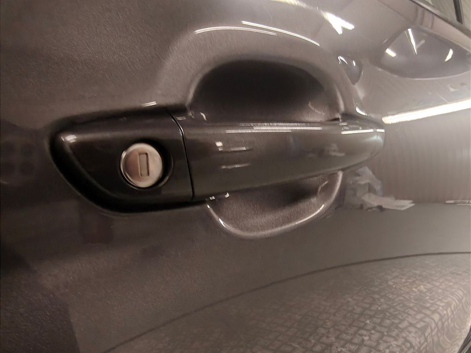 2023 Citroen C3 Aircross - image 11