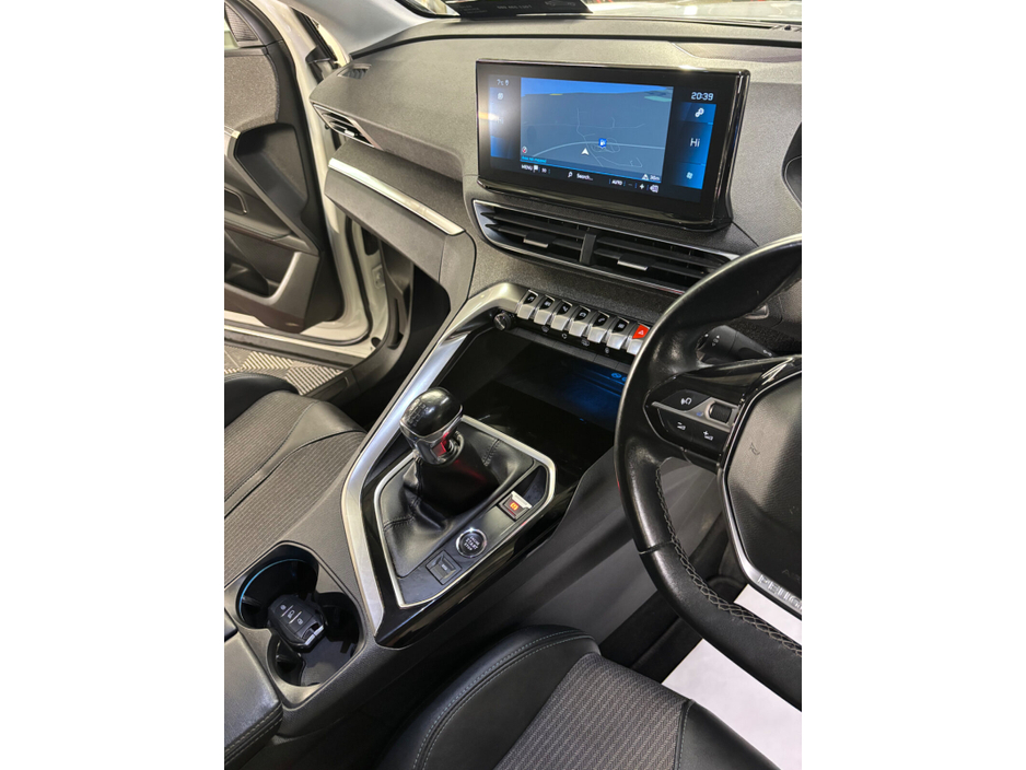 2021 Peugeot 3008 1.5 BlueHDi 130bhp Allure €22,950