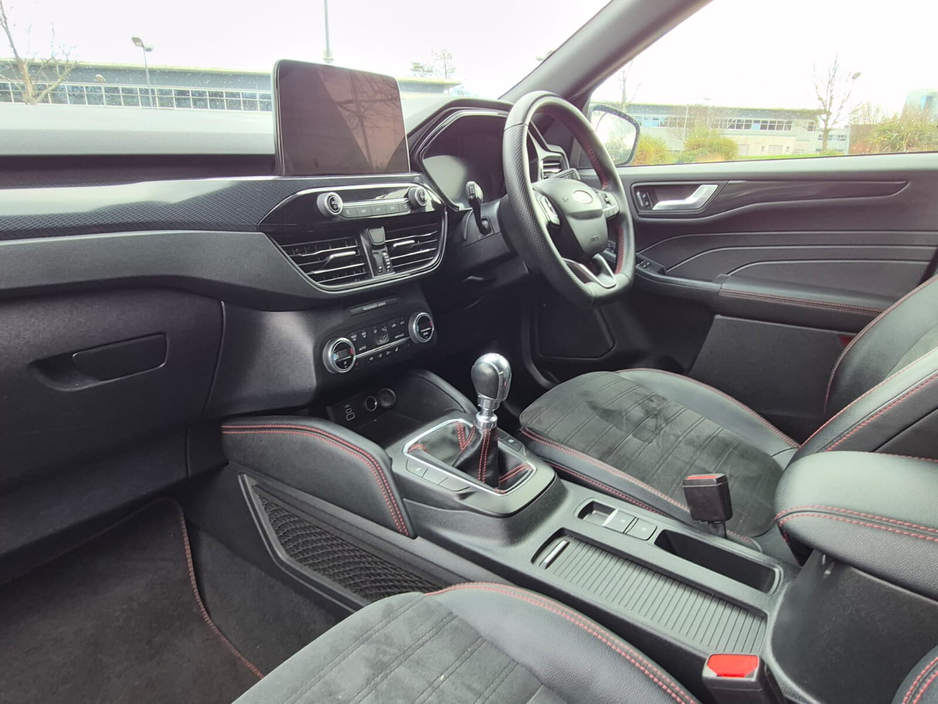 2023 Ford Kuga - image 12