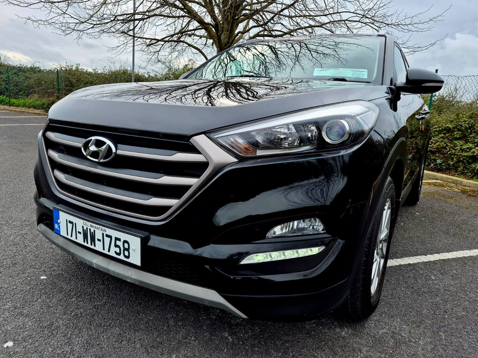 2017 Hyundai Tucson - image 4