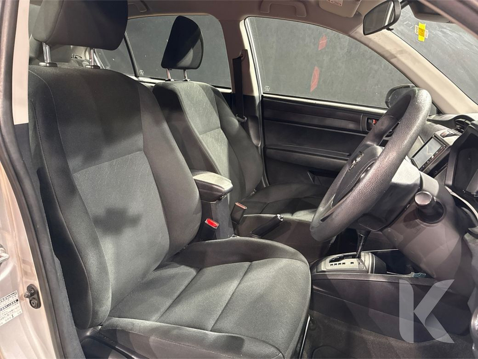 2020 Toyota Corolla - image 16