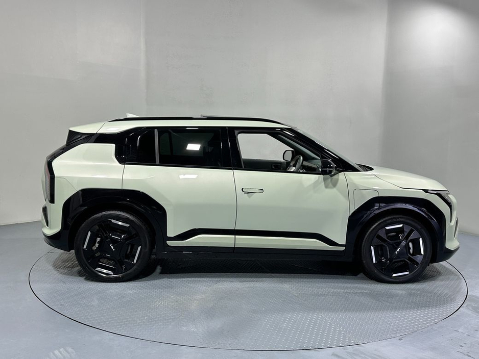 2025 Kia EV3 GT Line 605 Kms Range €43,800