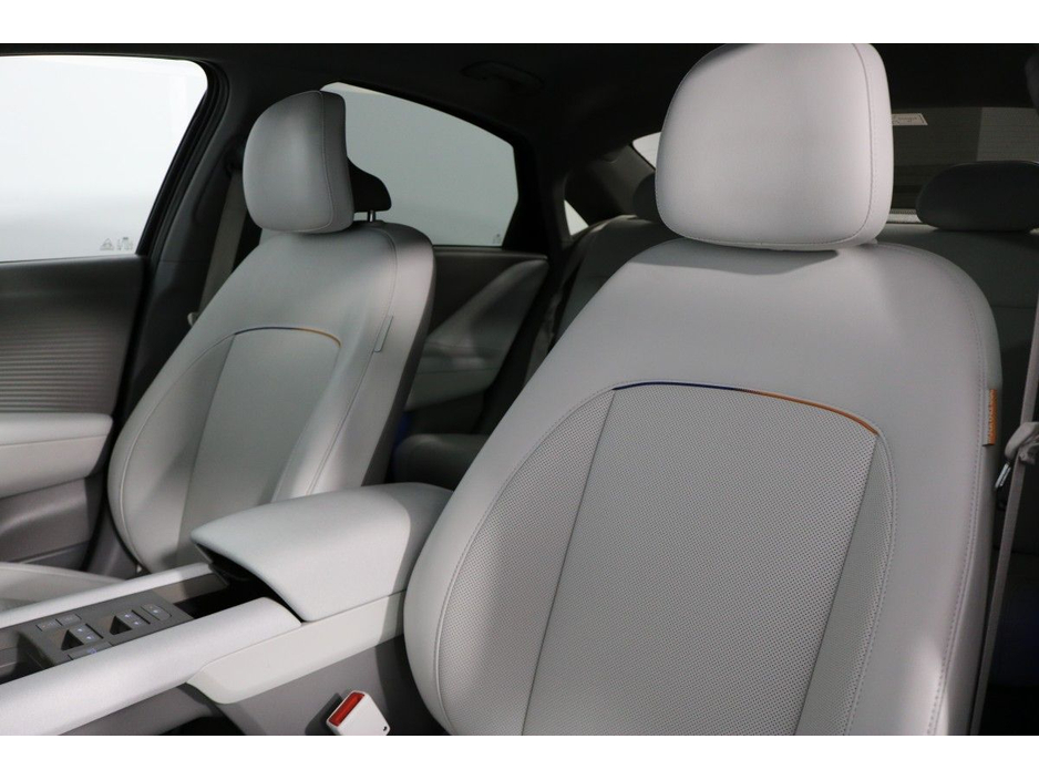 2025 Hyundai Ioniq 6 ELEGANCE 77 kWh EV €38,495