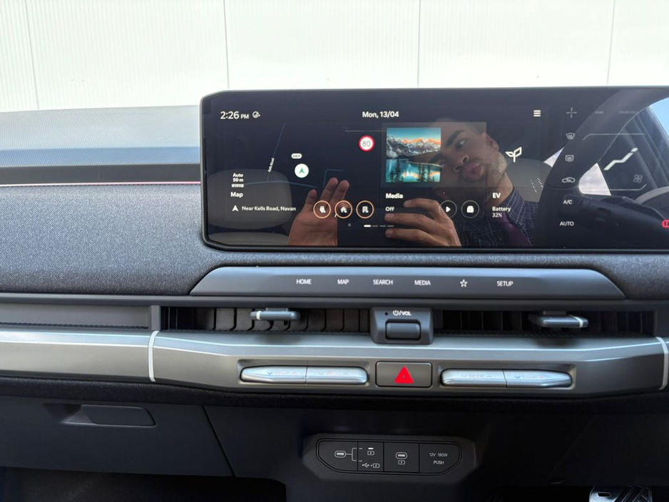 2026 Kia EV3 - image 16