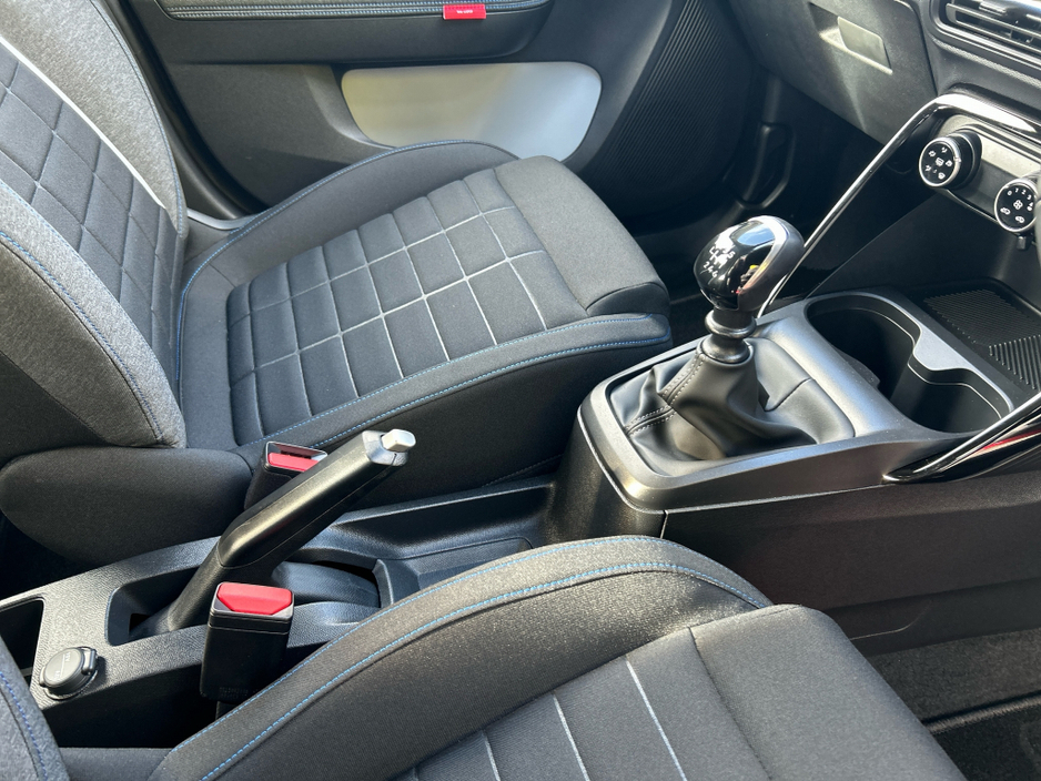 2026 Citroen C3 PLUS PURETECH 100 MY20 4DR