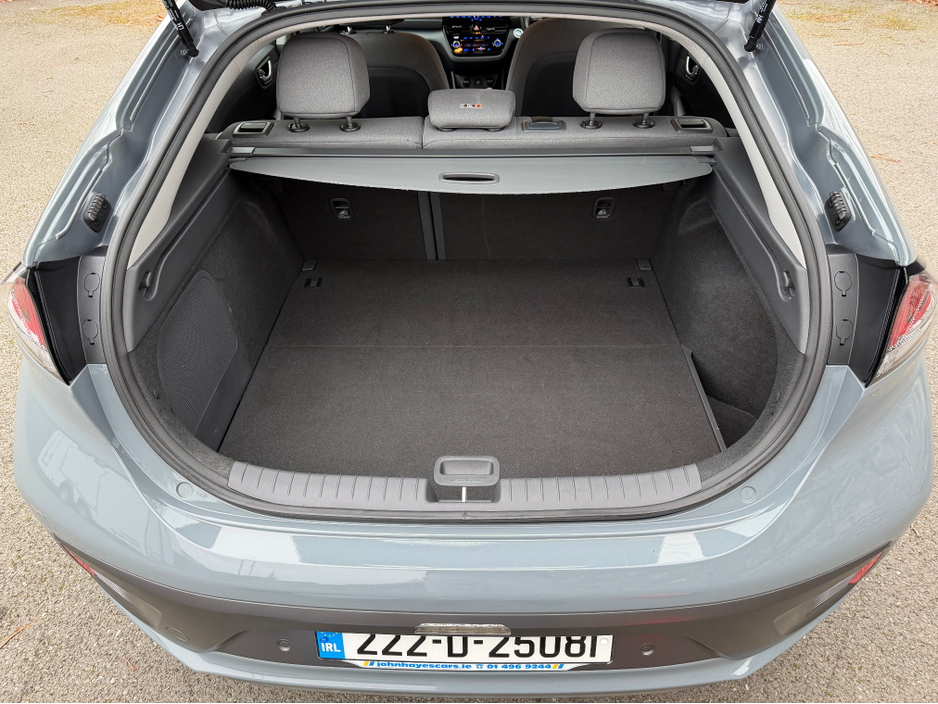 2022 Hyundai Ioniq PREMIUM EV//LOW MILEAGE//HYUNDAI SERVICE HISTORY//SIMI AND AA DEALER €15,900