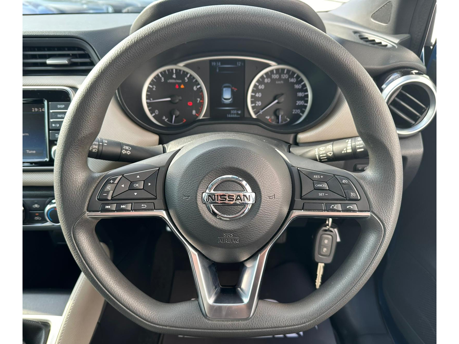 2018 Nissan Micra - image 18