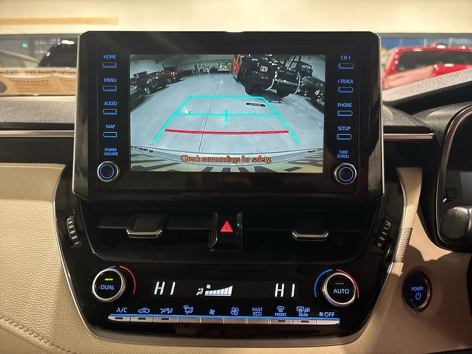 2021 Toyota Corolla HYBRID LUNA SPORT 4DR AUTO €22,950