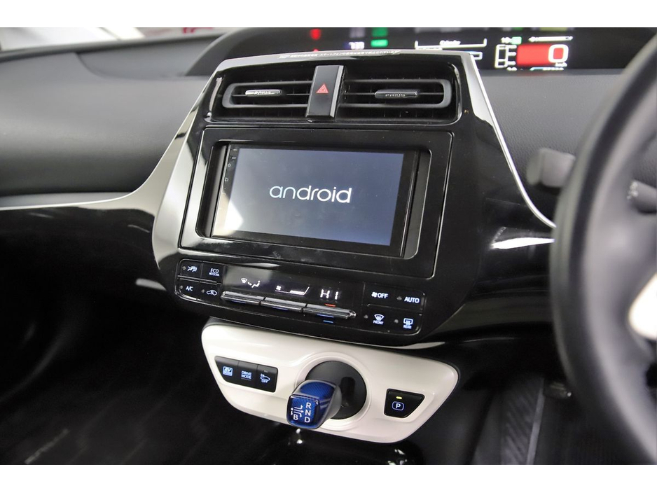 2017 Toyota Prius 1.8 HYBRID *REVERSE CAM*ANDROID CAR PLAYER* €16,890