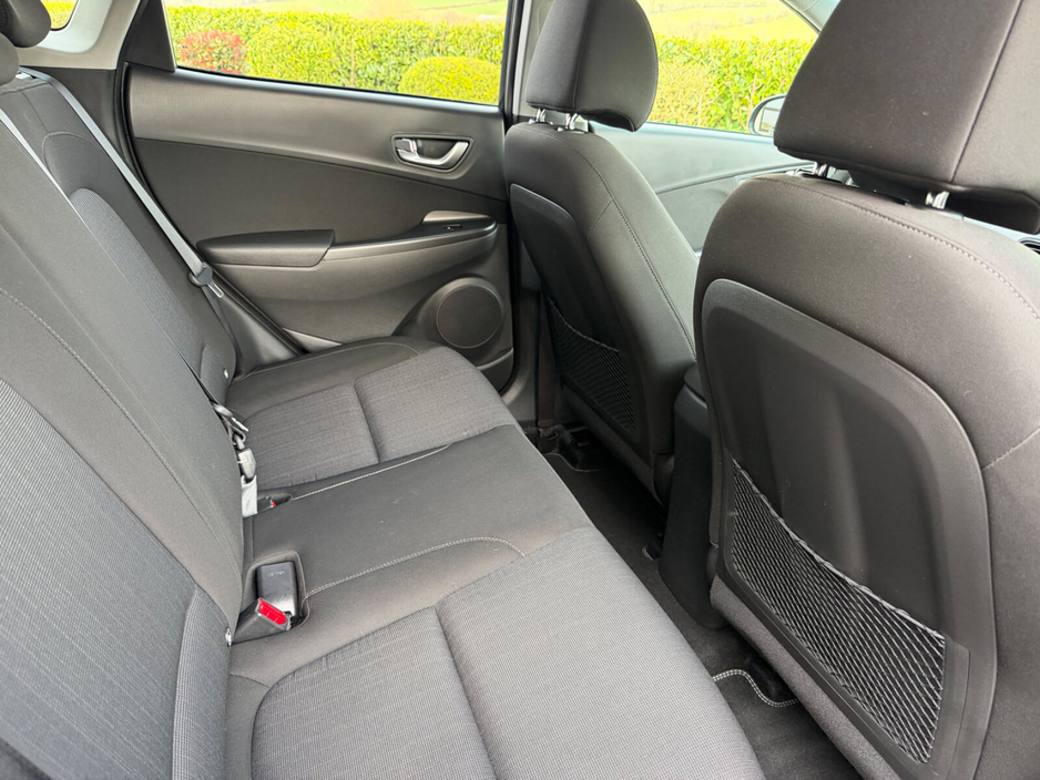 2022 Hyundai Kona - image 14
