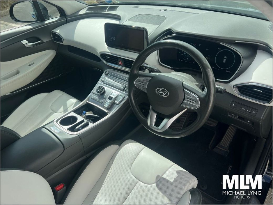 2021 Hyundai Santa Fe 1.6 PHEV 4WD Executive Plus Auto €39,950