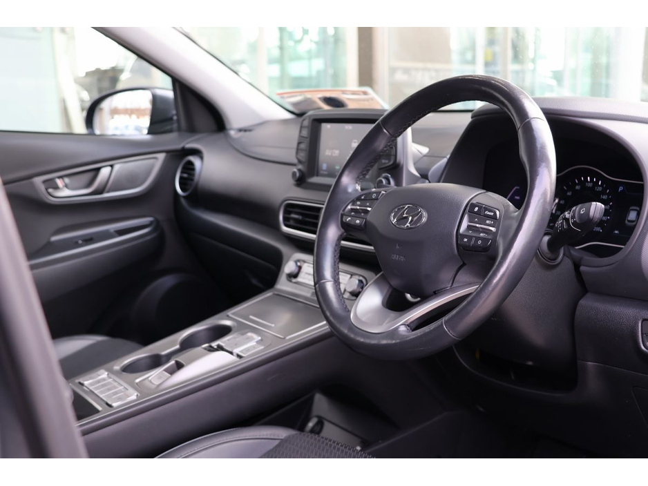 2019 Hyundai Kona - image 10