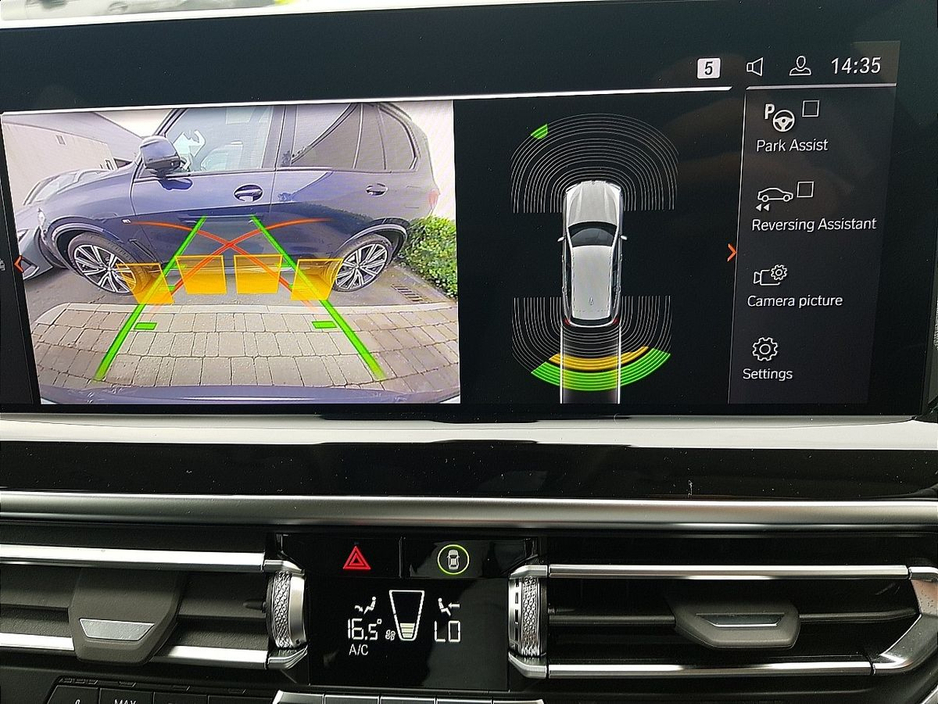 2023 BMW X3 - image 17