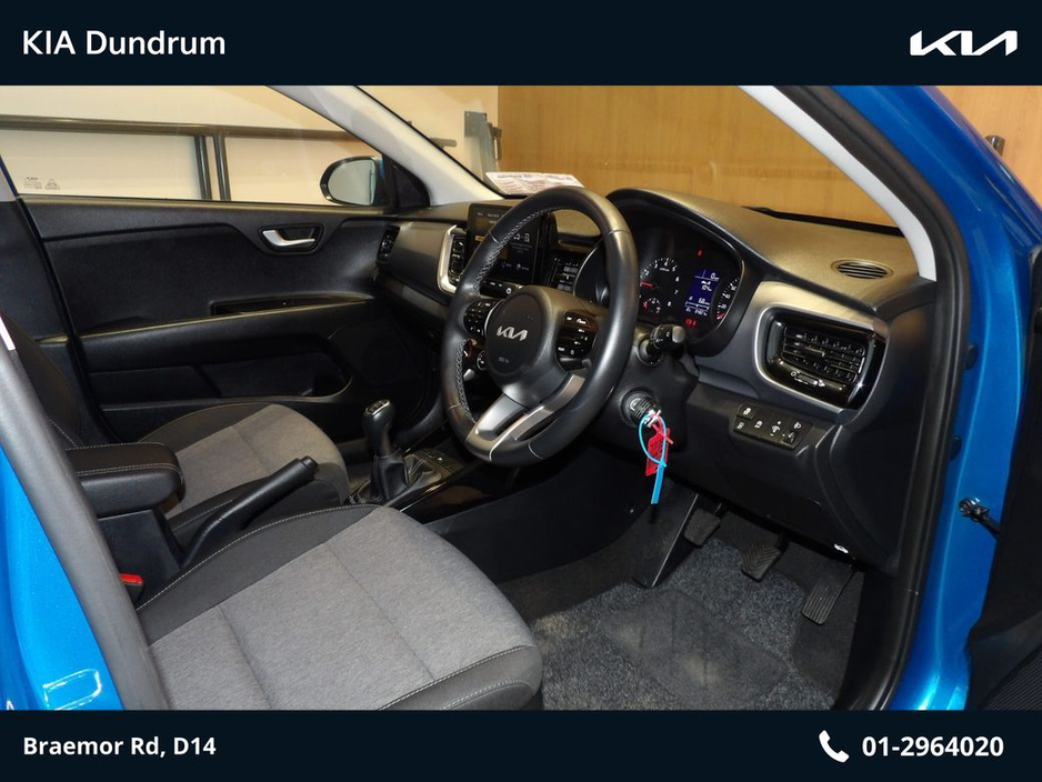 2022 Kia Stonic - image 9