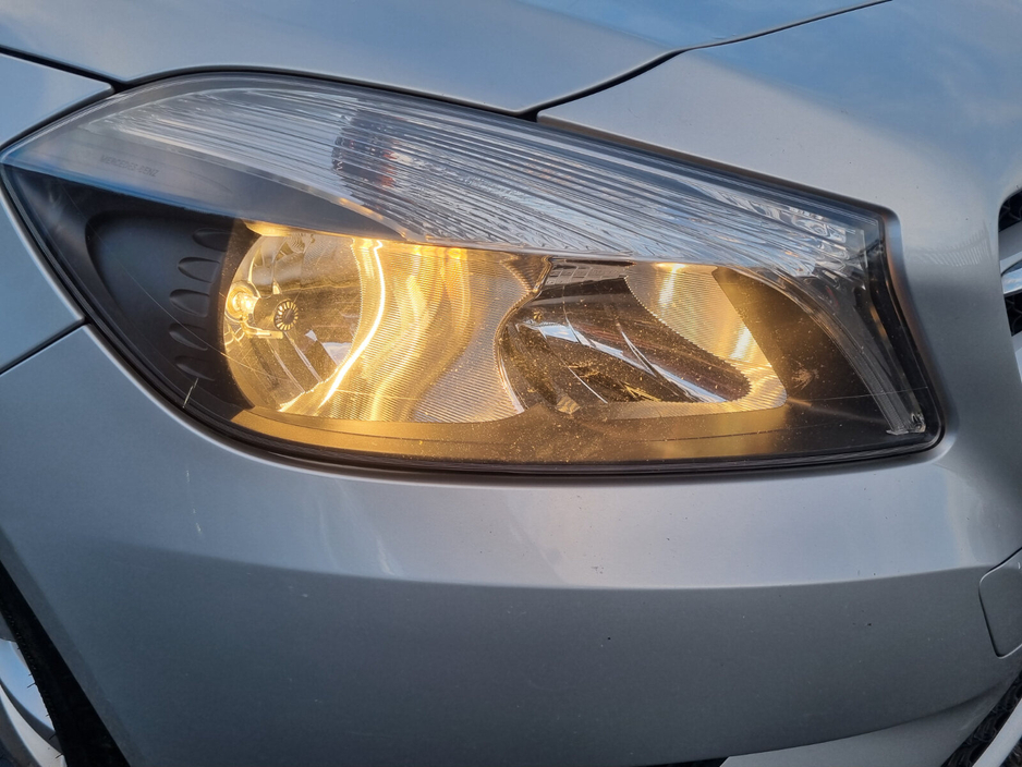 2013 Mercedes-Benz A Class - image 10