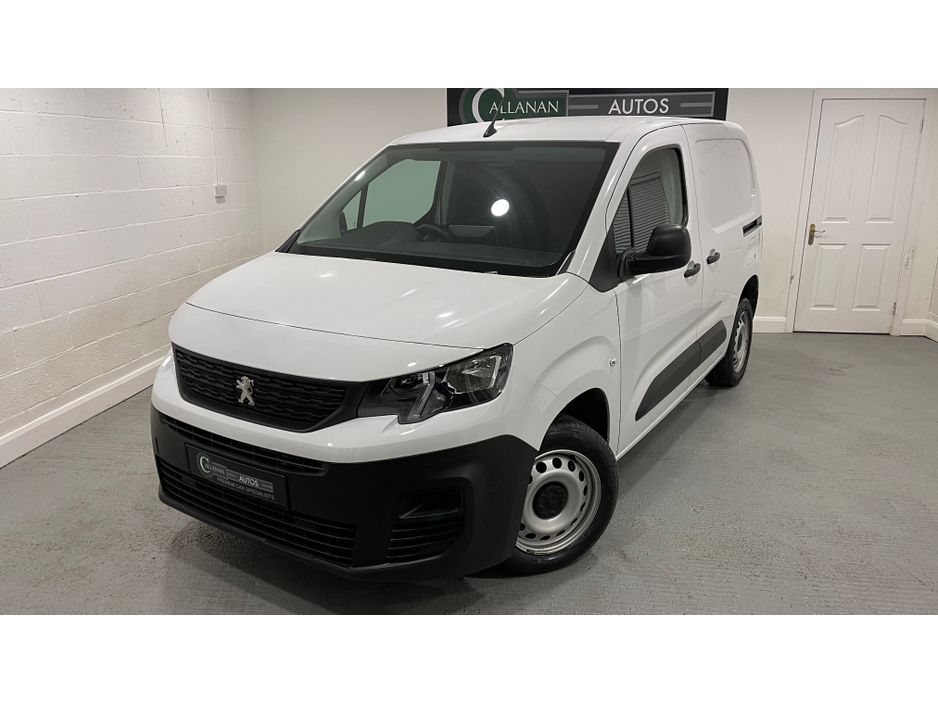 2024 Peugeot Partner - image 7