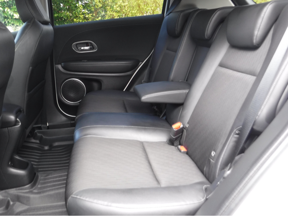 2020 Honda Vezel - image 9