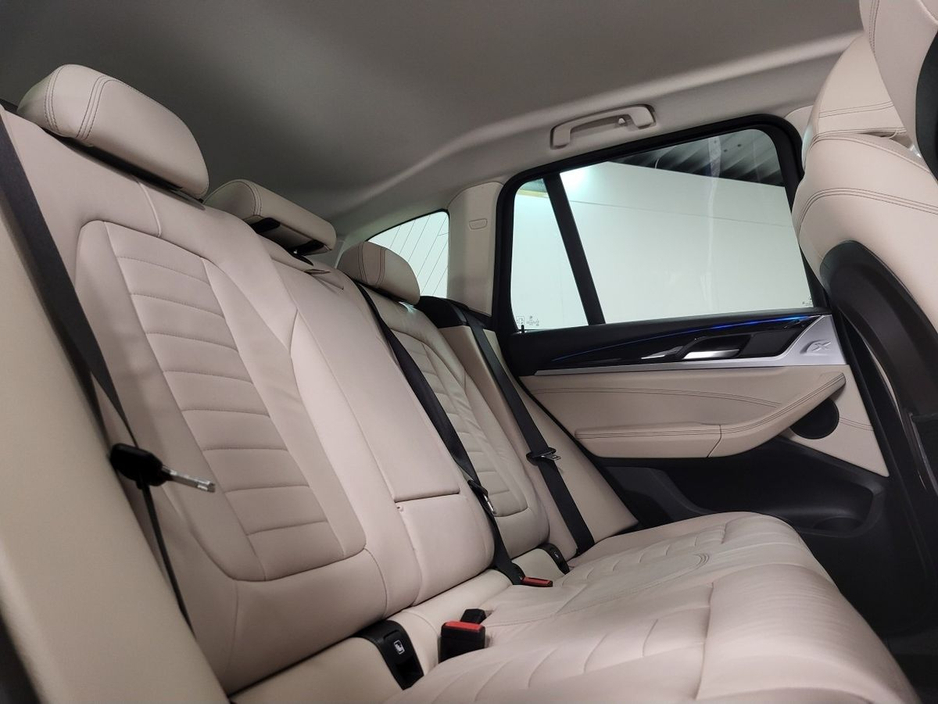 2021 BMW X3 xDrive30e xLine €43,975