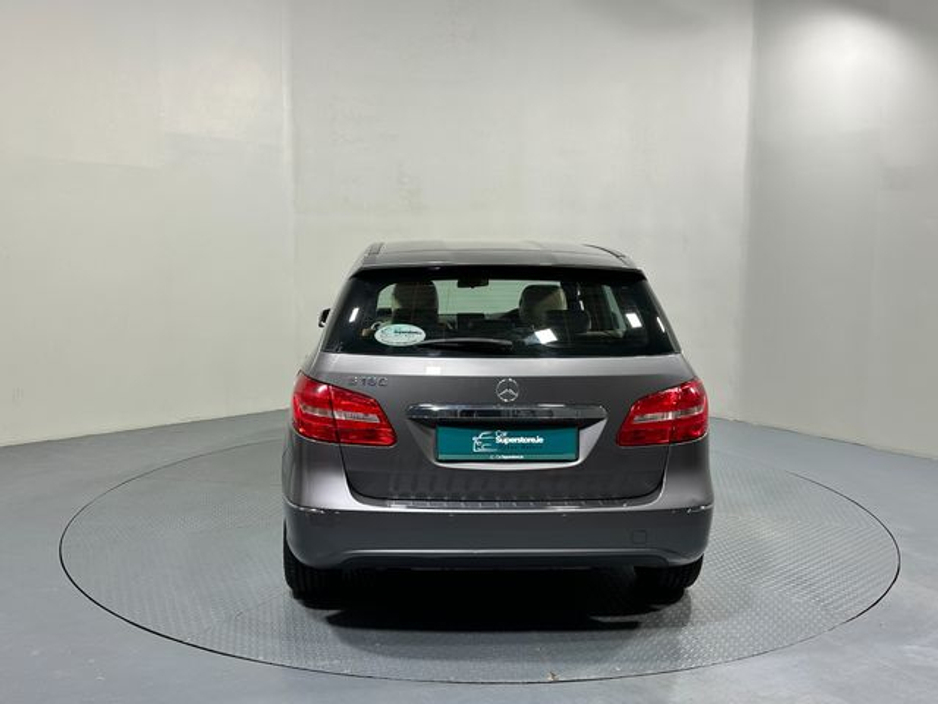 2013 Mercedes-Benz B Class B 180 CDi €10,800