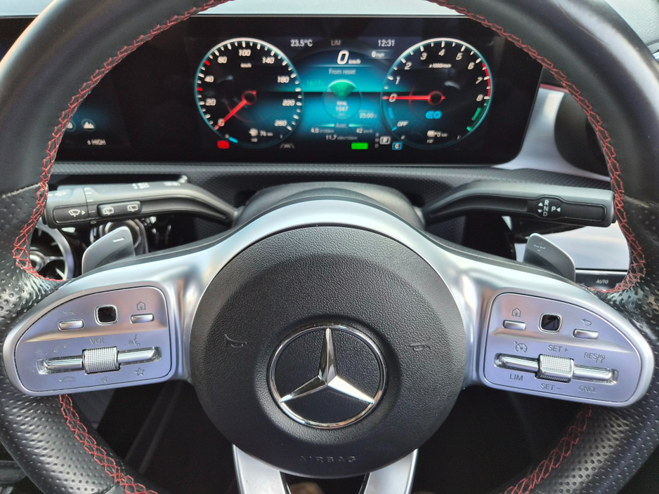 2020 Mercedes-Benz A Class - image 25