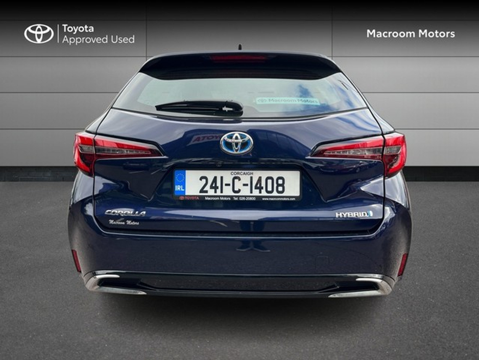 2024 Toyota Corolla - image 4