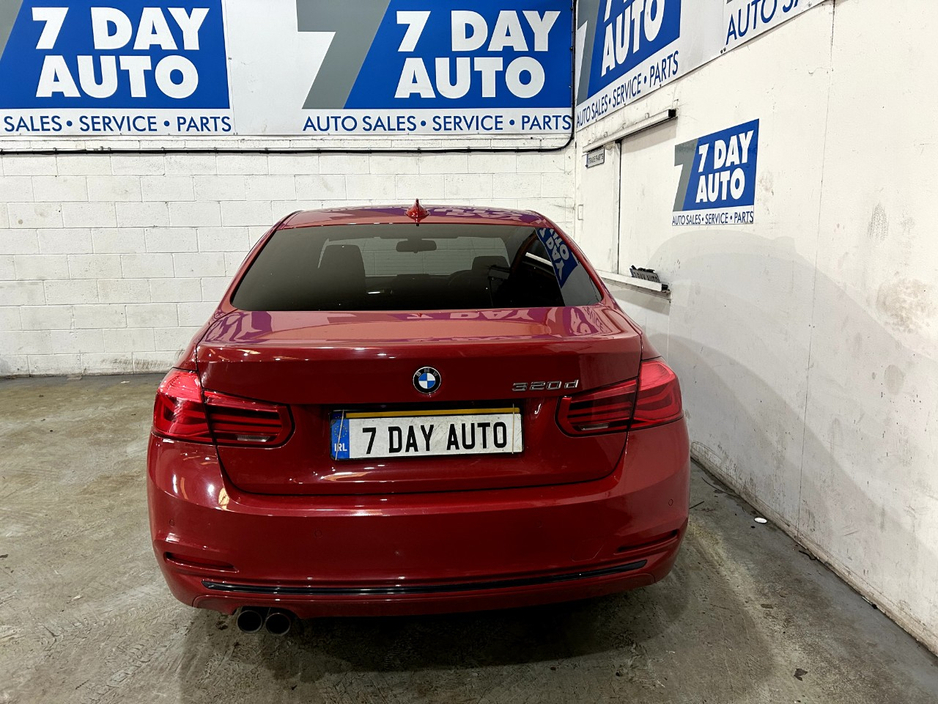 2018 BMW 3 Series - image 5