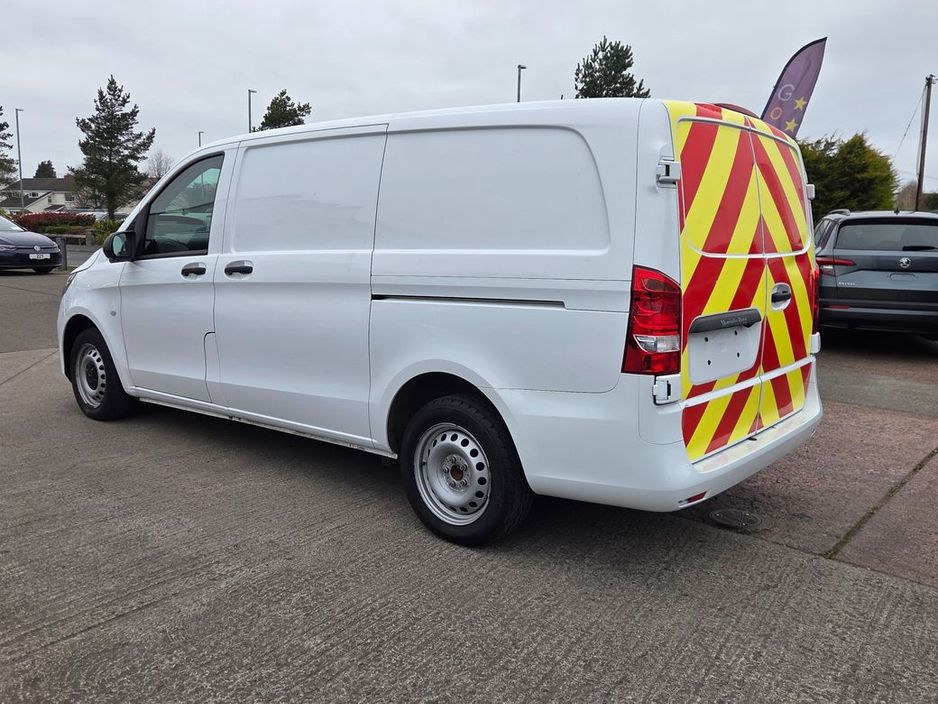 2021 Mercedes-Benz Vito - image 6