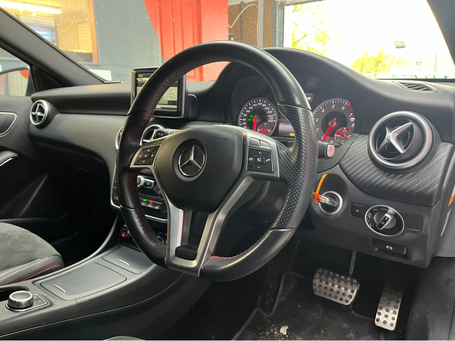 2014 Mercedes-Benz A Class - image 8