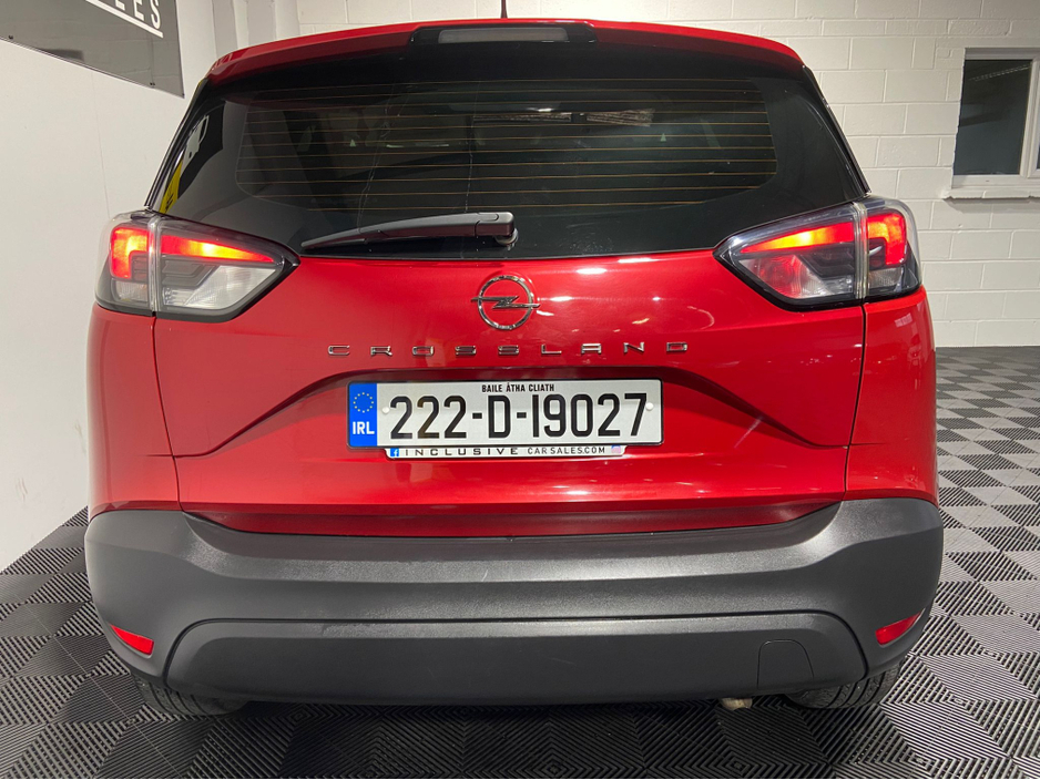 2022 Opel Crossland X - image 10