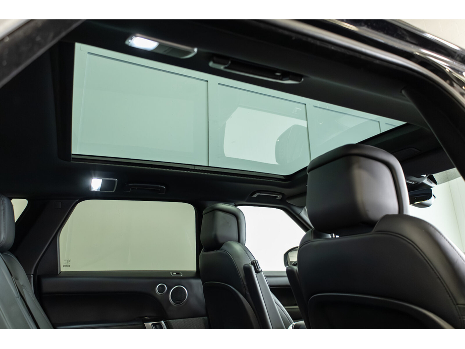 2021 Land Rover Range Rover Sport - image 14