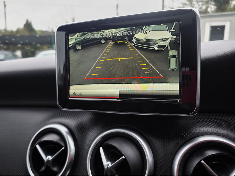 2015 Mercedes-Benz A Class A180  SUNFOOF PANO ROOF - HALF LEATHER HEATED SEATS - REV CAMERA - HI SPEC / SYSTEM LOW ROAD TAX BAND / SIMI DEALER €16,450