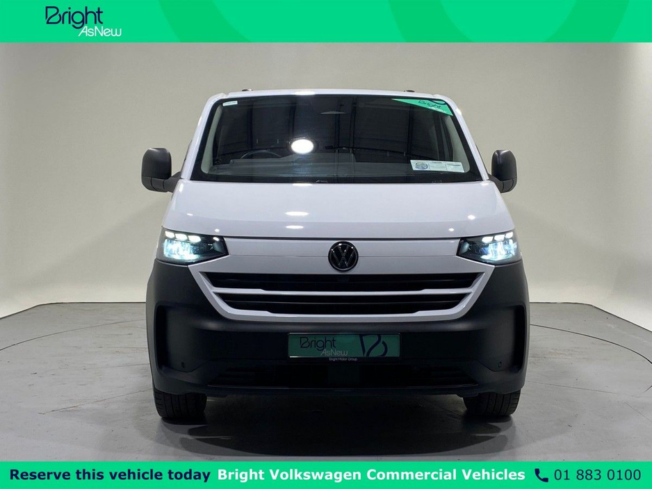 2025 Volkswagen Transporter - image 12