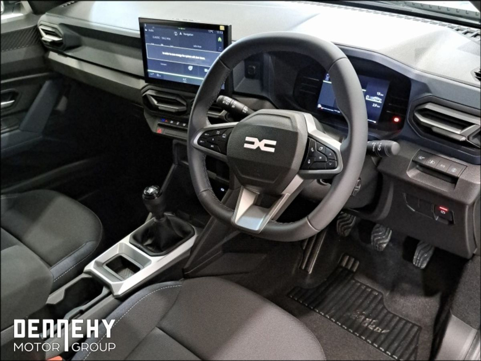2026 Dacia Duster - image 6