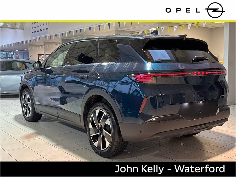 2025 Opel Grandland X GS 1.2 MHEV 136PS €47,885