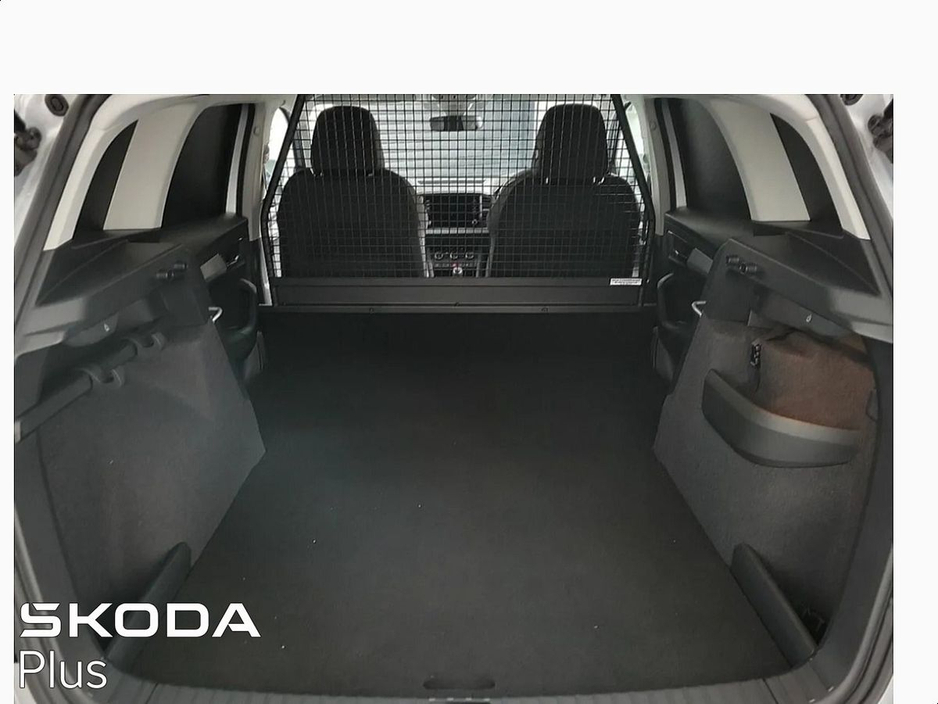 2026 Skoda Karoq - image 7