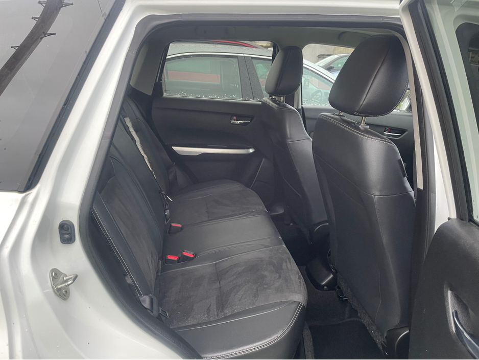 2018 Suzuki Vitara Glx