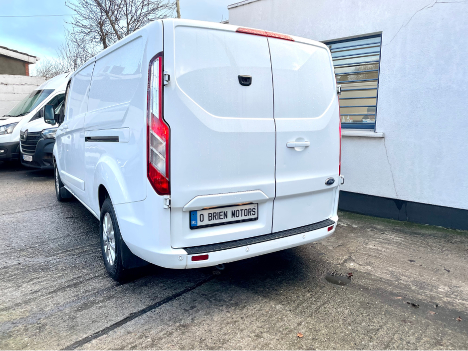 2022 Ford Transit Custom 300L2 LIMITED EDITION 2.0 TDCI 130BHP M6 LWB €18,000