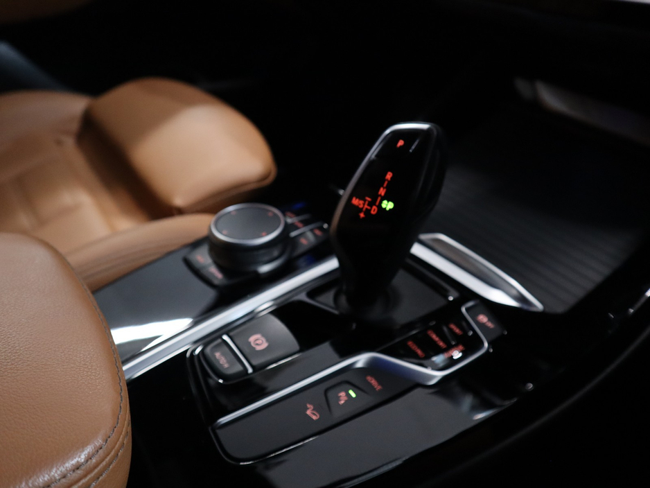 2022 BMW X3 - image 22