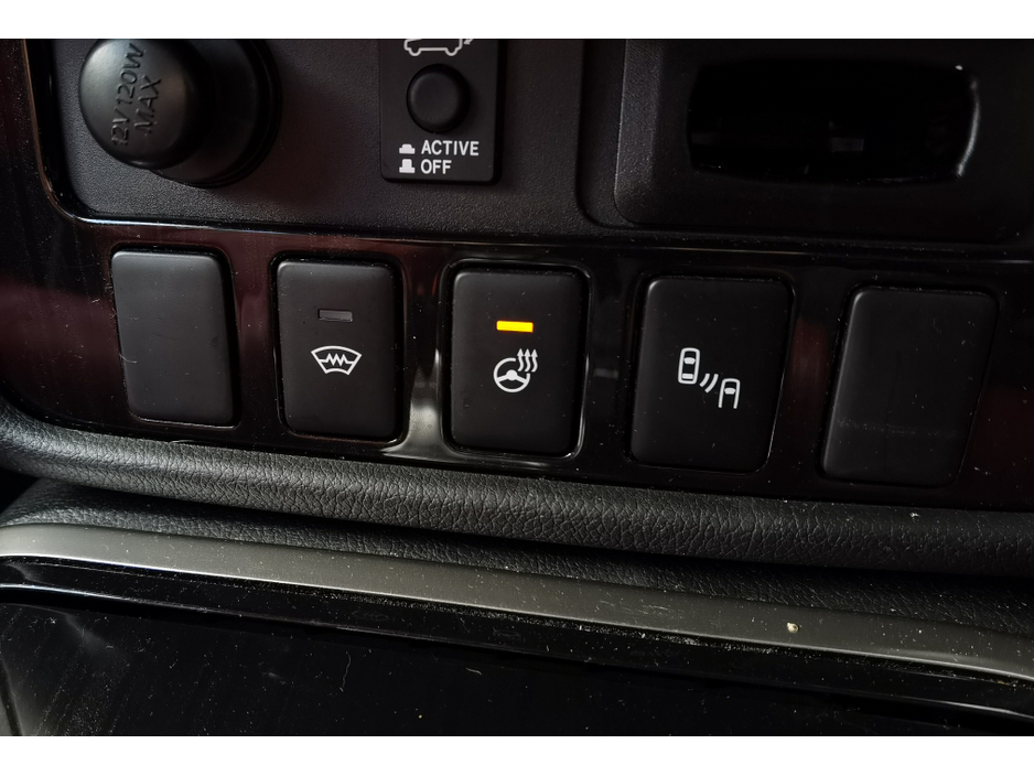 2018 Mitsubishi Outlander - image 17