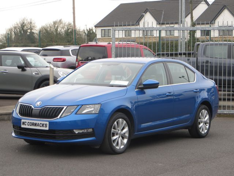 2020 Skoda Octavia - image 6
