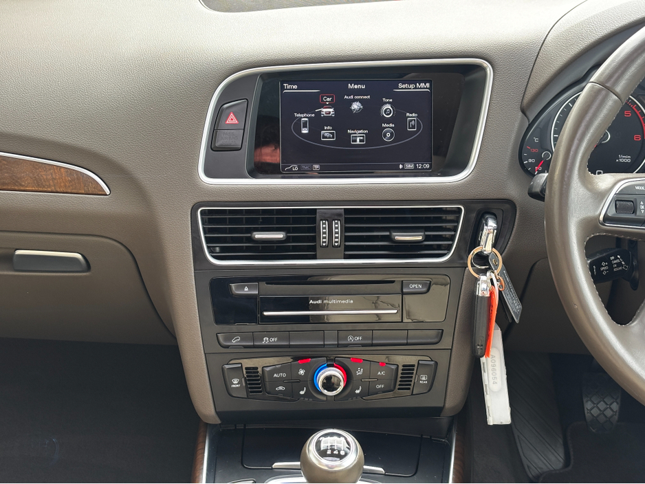 2016 Audi Q5 - image 24