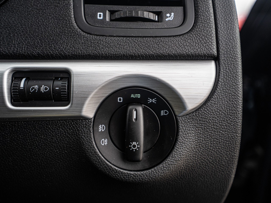 2014 Skoda Yeti - image 21